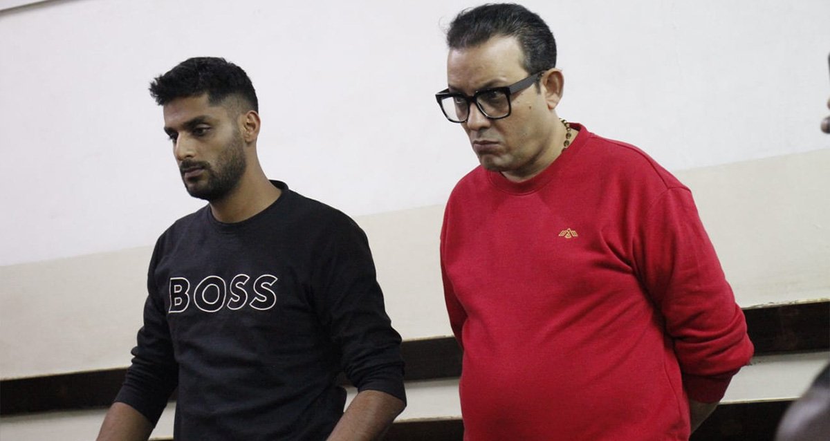 Rahiel Daud (left) and Hitesh Motwani alias Vicky at Kibera law courts